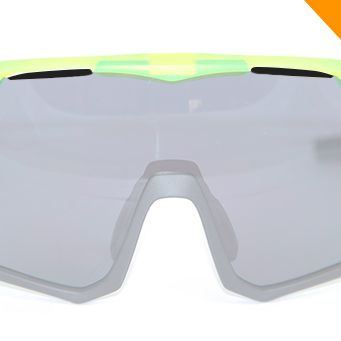 Óculos Absolute Wild com haste regulável e lente com proteção UV400 com entrada de vento